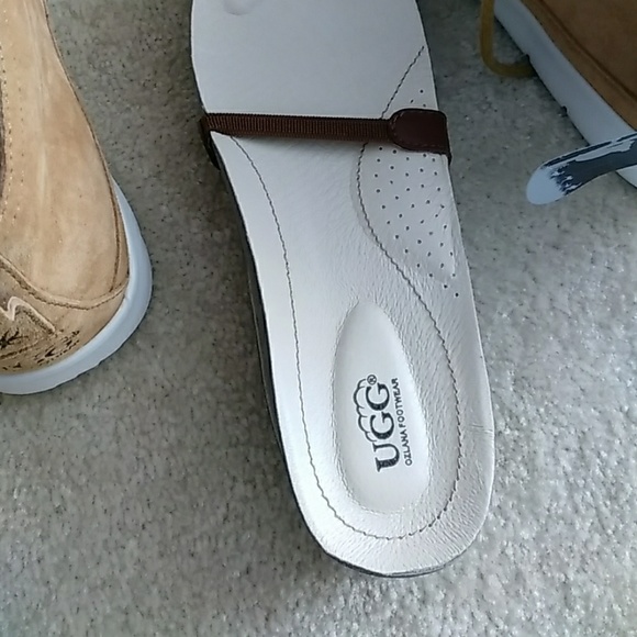 Mens Uggs Never Worn Size 10